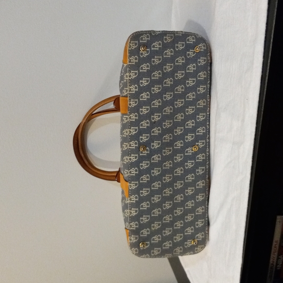 Dooney & Bourke bag - Picture 9 of 15